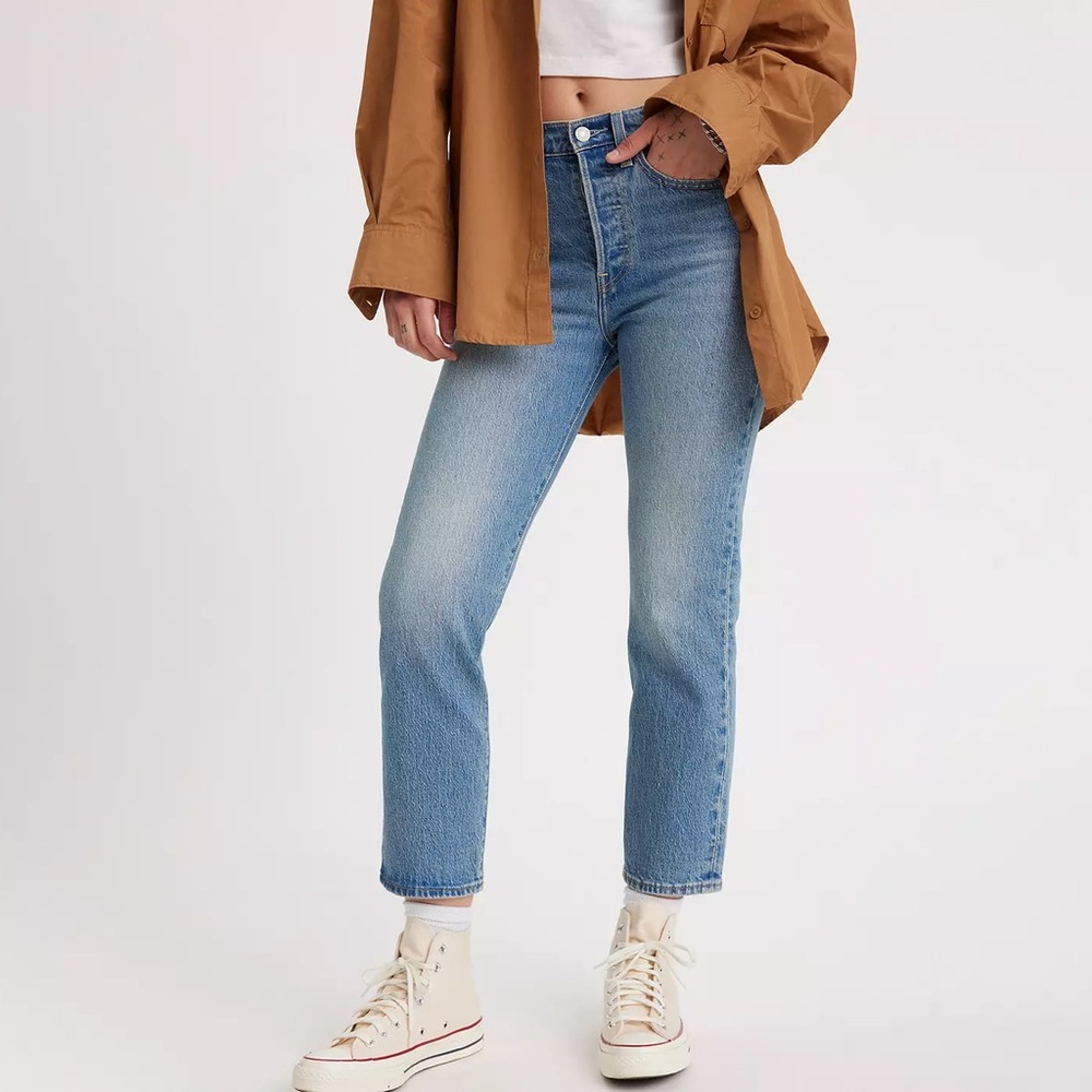 Levi’s Wedgie Straight Light Wash Jeans 32 90s Mom Jeans 80s Y2K